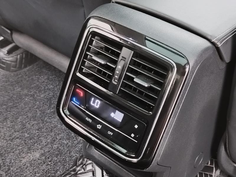Volkswagen Passat 2023