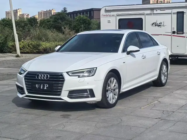 Audi Audi A4L 30th anniversary type 40 TFSI aggressive type