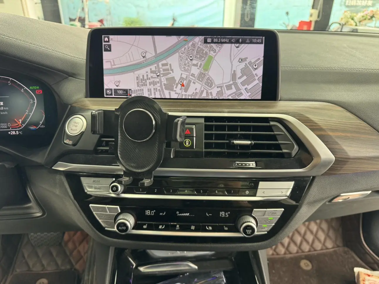 BMW BMW X3 xDrive28i M sports suit