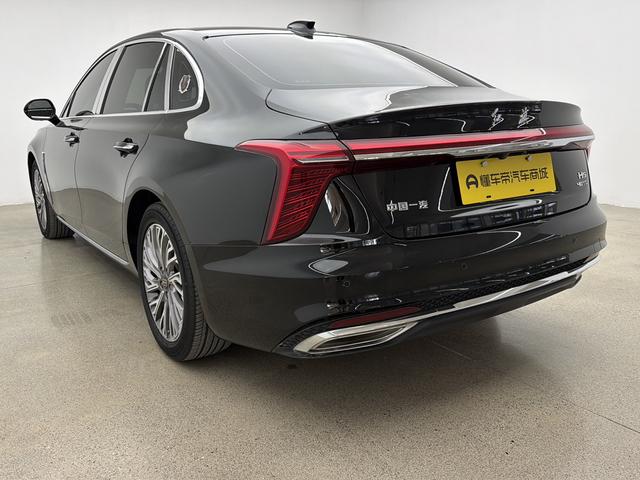 Hongqi Red Flag H5 2024