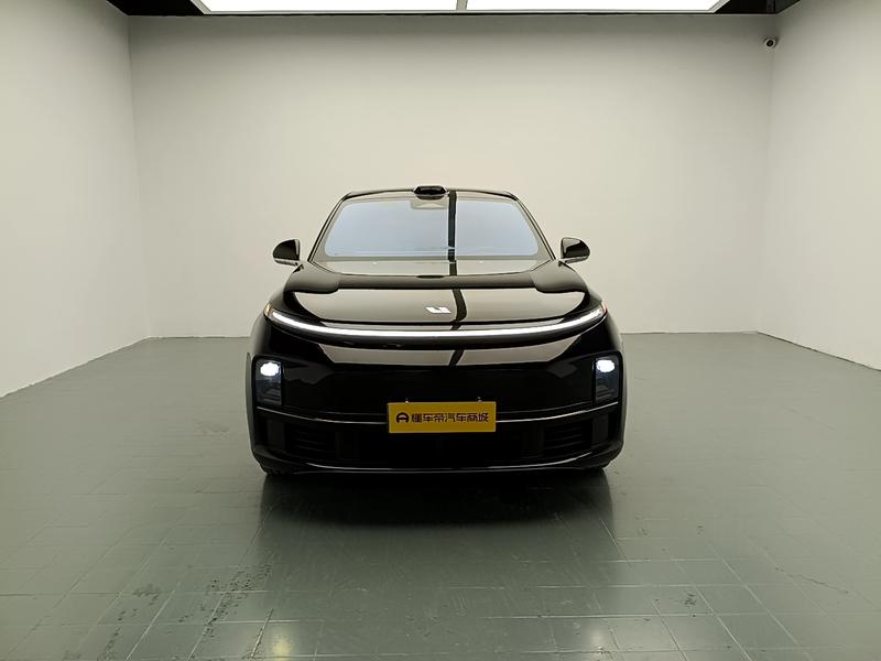 Li Auto Ideal L7 2024