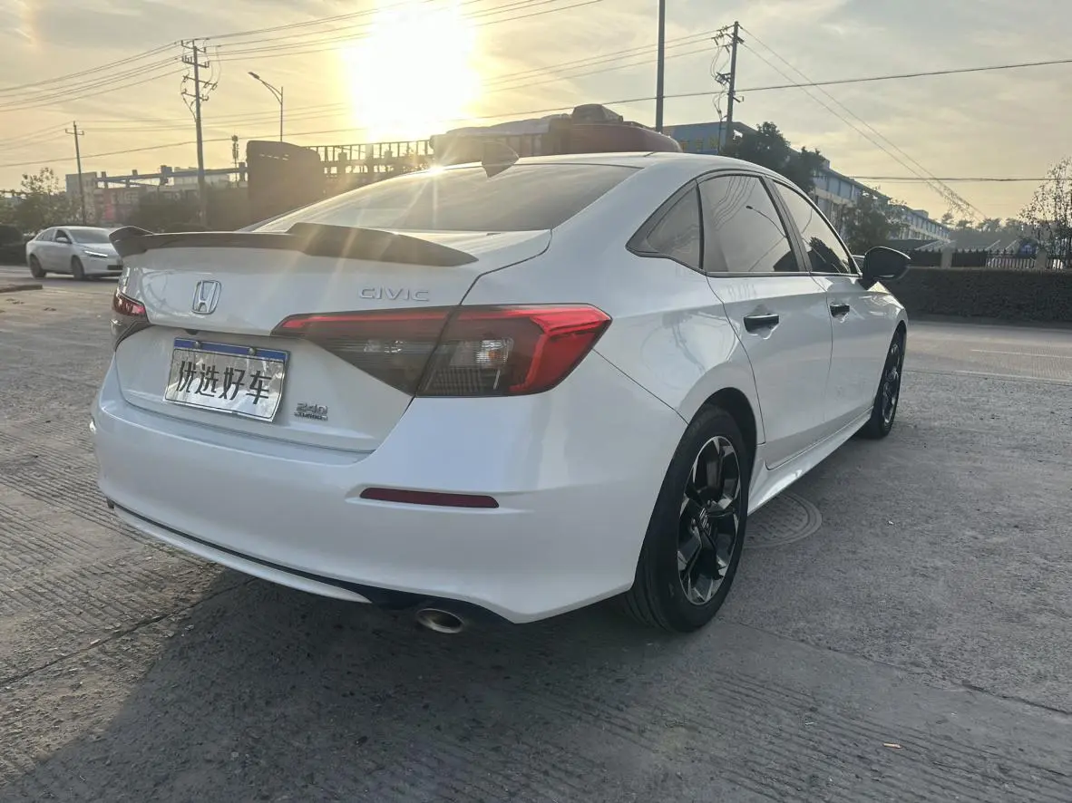Honda Civic 240TURBO CVT combustion version