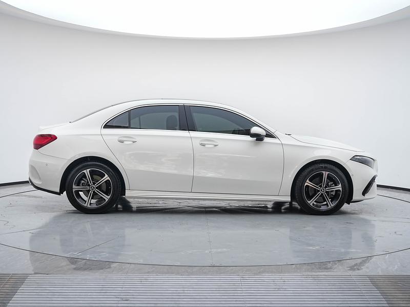 Mercedes-Benz Mercedes Benz A-Class 2025