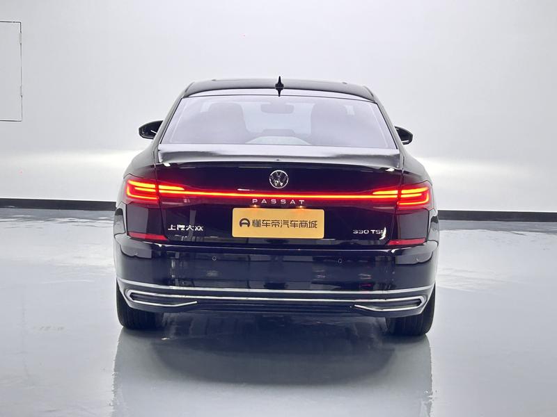 Volkswagen Passat 2023