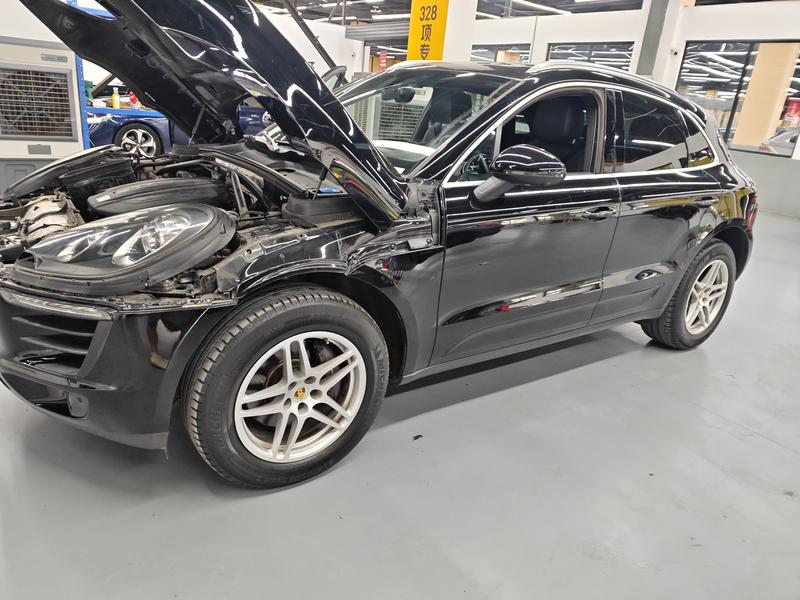 Porsche Macan 2016