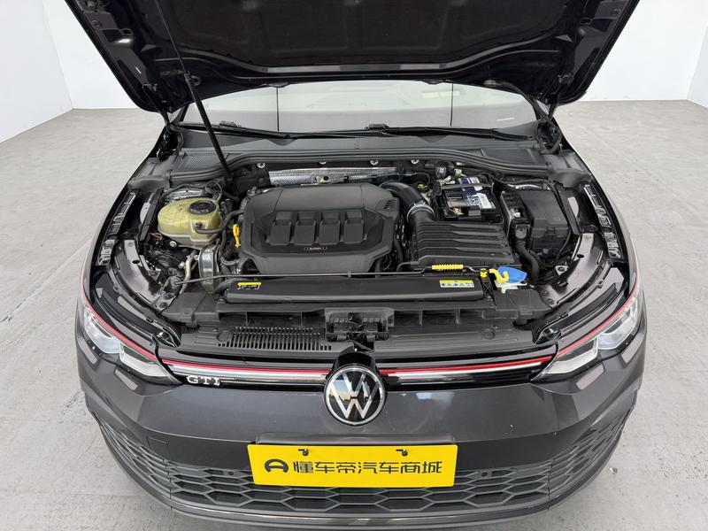 Volkswagen Golf GTI 2021