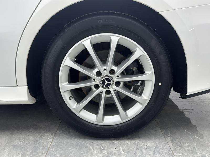 Mercedes-Benz Mercedes Benz A-Class 2022