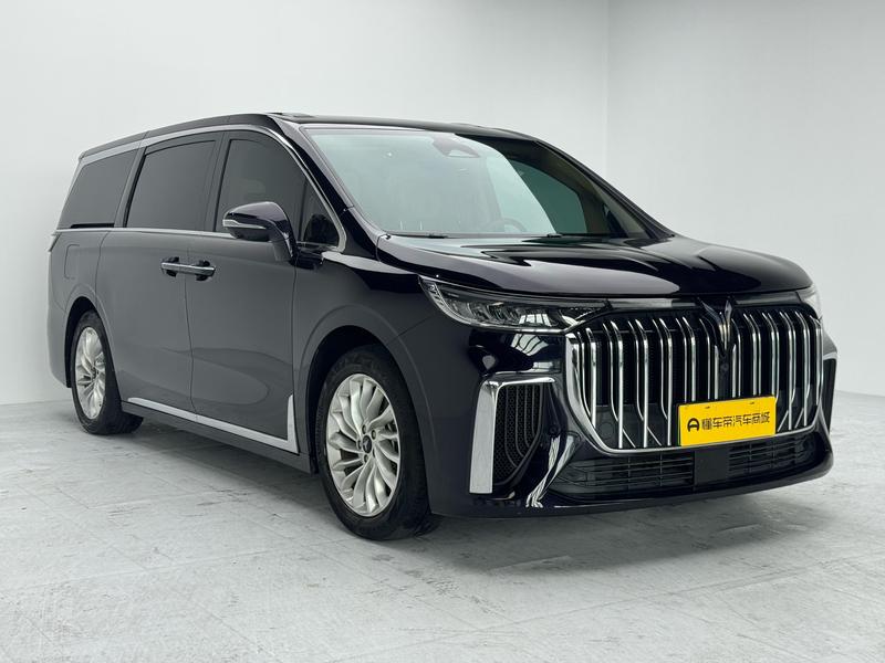Voyah Lantu Dreamer PHEV 2024