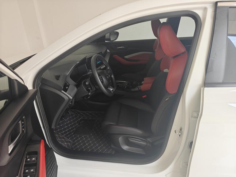 MG MG5 2023