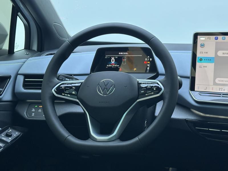 Volkswagen ID.4 X 2025