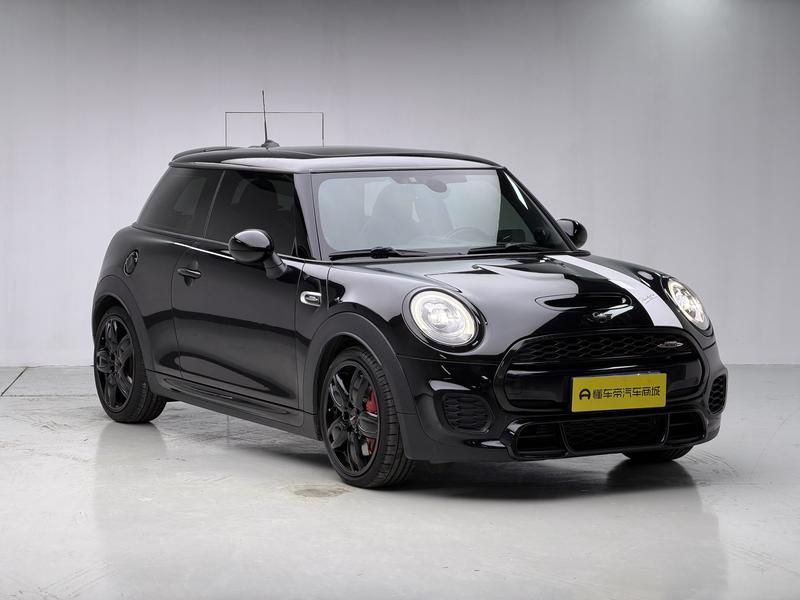 MINI MINI JCW 2017