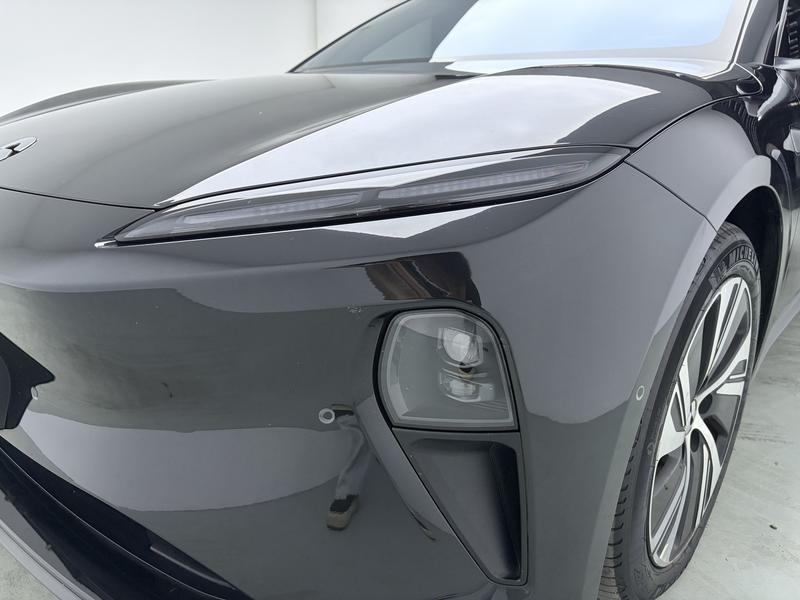NIO NIO ET5 2024