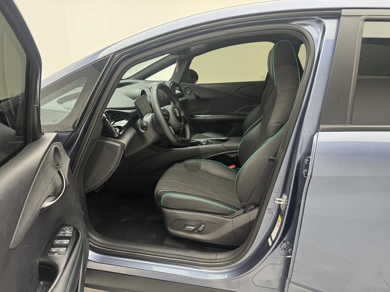 BYD dolphin 2025