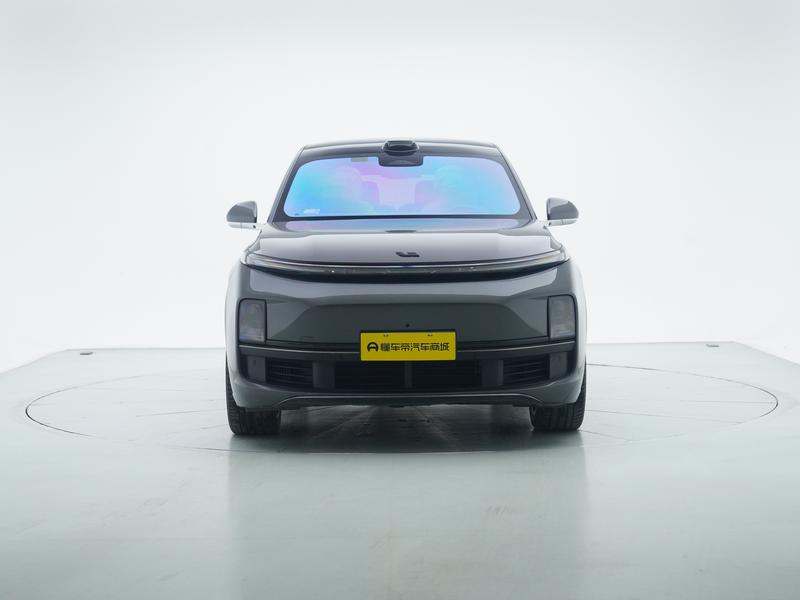 Li Auto Ideal L8 2024