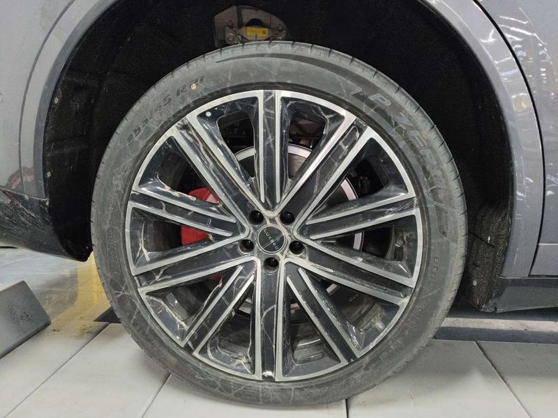 Luxeed Luxeed R7 2024