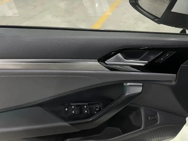 Volkswagen Sagitar 280TSI DSG Beyond Edition