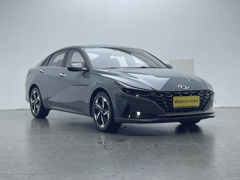 Hyundai Elantra 2021