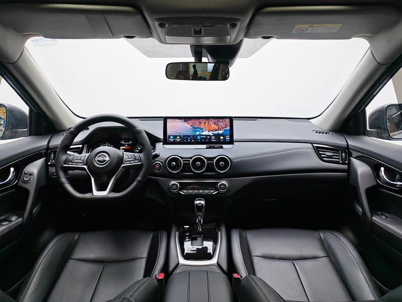 Nissan X-Trail 2025
