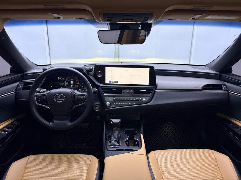 Lexus Lexus ES 2022