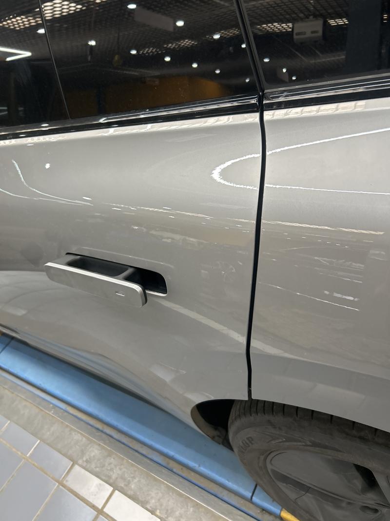 Li Auto Ideal i6 2025