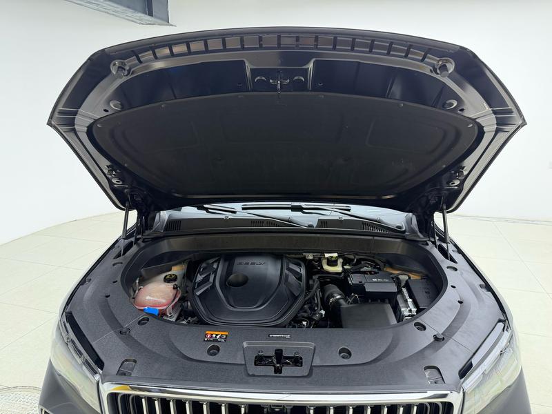Geely Emgrand L 2024