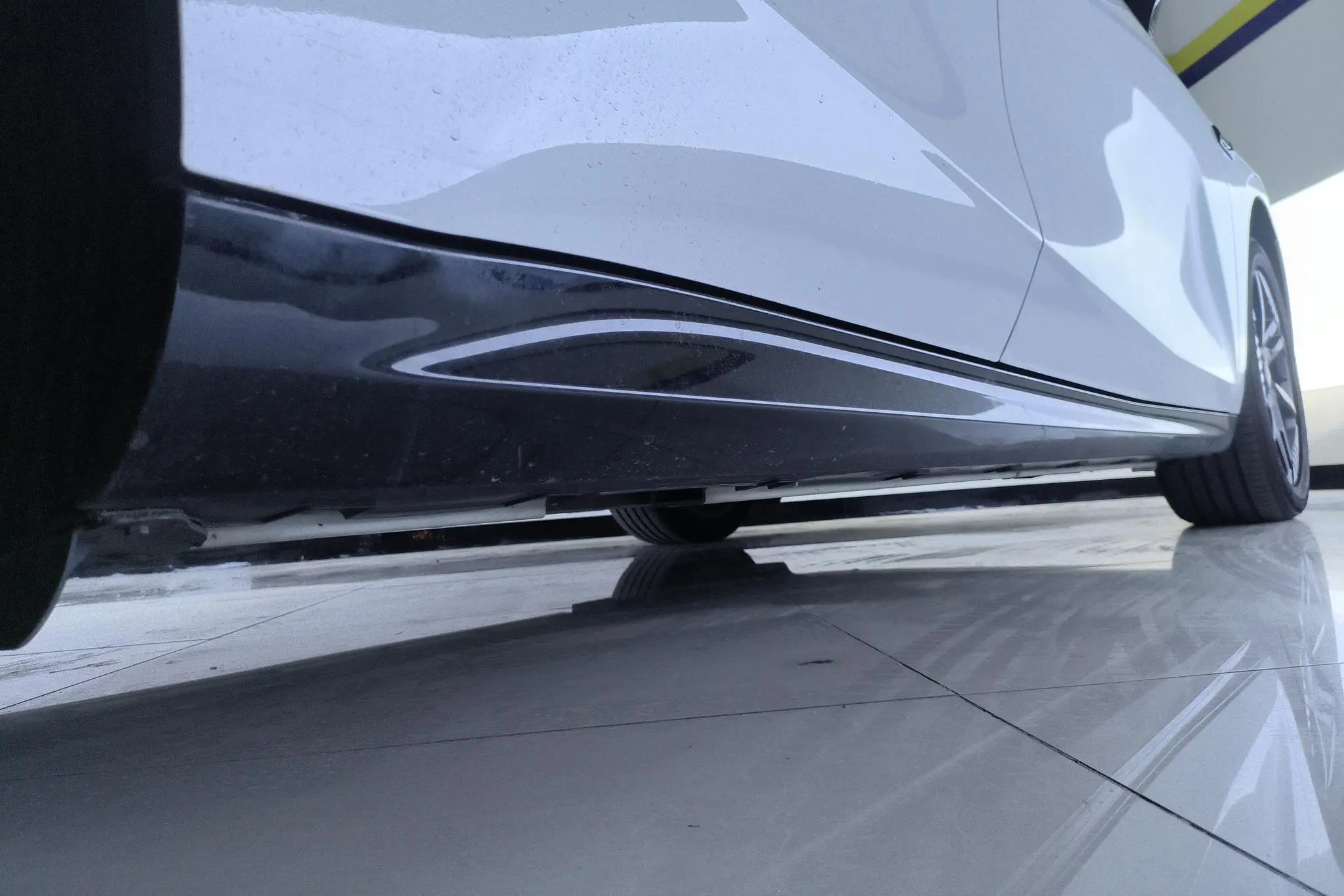 Geely Galaxy Galaxy E8 550km two-wheel drive Longteng version