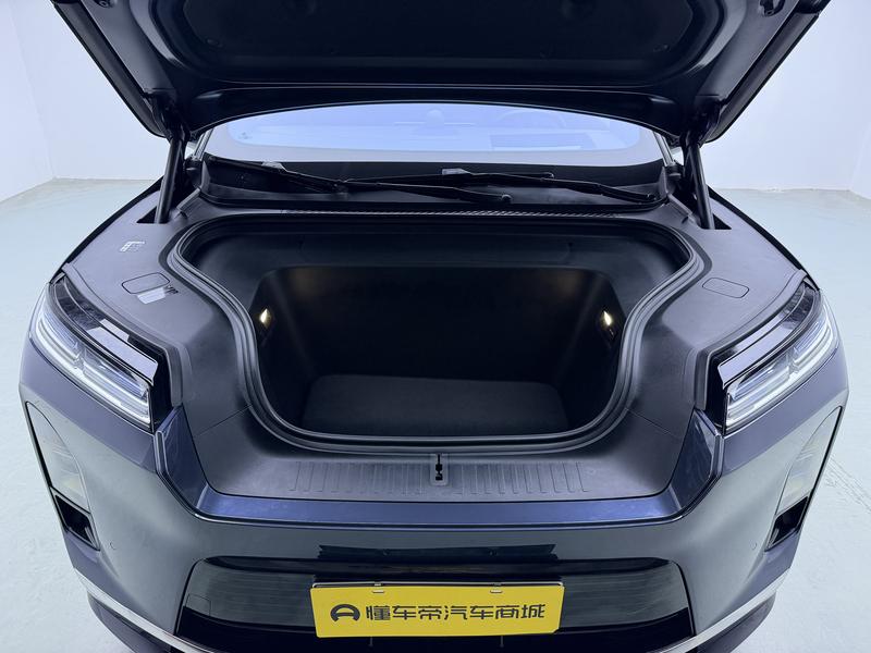 NIO NIO ES8 2026
