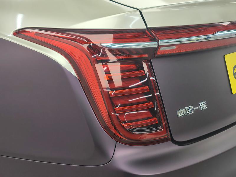 Hongqi Red Flag H9 2022