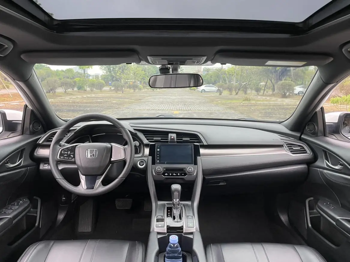Honda Civic HATCHBACK 220TURBO CVT cutting-edge control