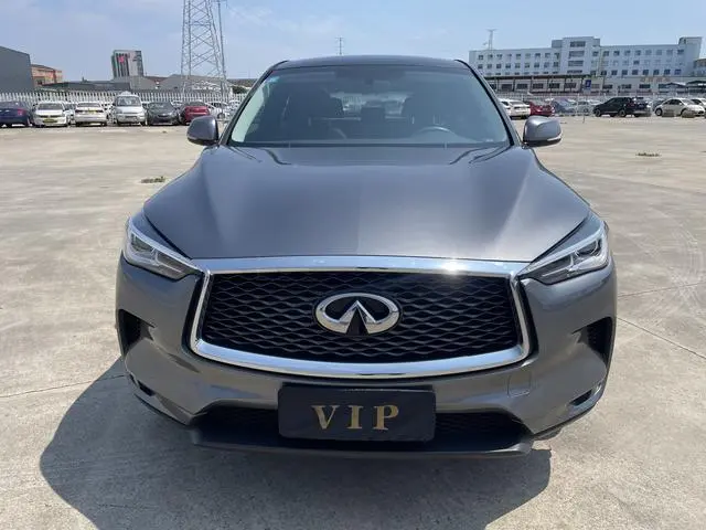 Infiniti Infiniti QX50 2.0T two-wheel drive Elite edition