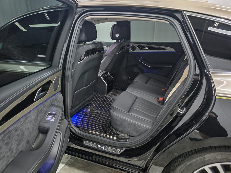 Hongqi Red Flag H9 2022