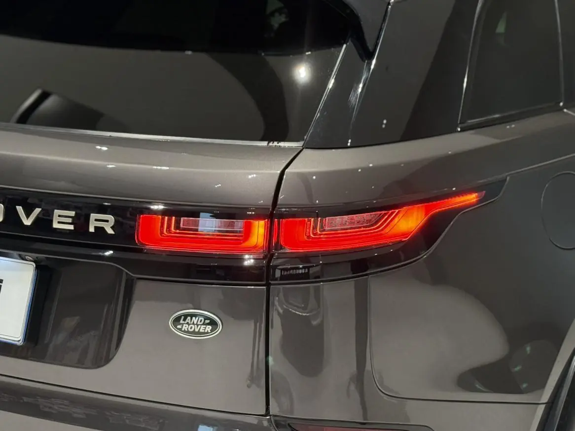 Land Rover Range Rover Star Pulse 250PS Yijin Collector's Edition