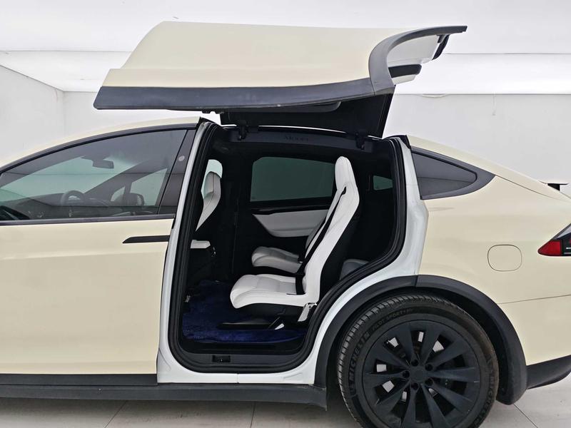 Tesla Model X 2017