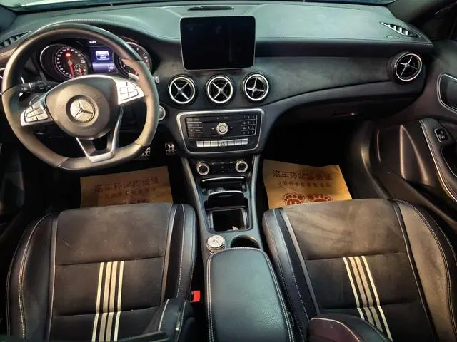 Mercedes-Benz Mercedes-Benz GLA GLA 200 Polar Limited Edition