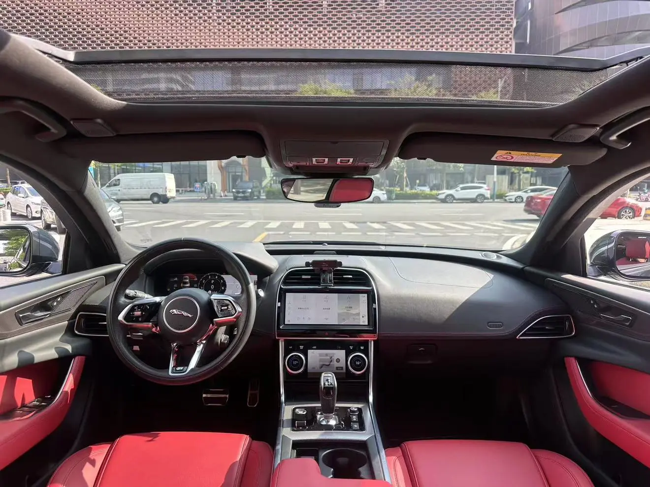 Jaguar Jaguar XEL 2.0T 250PS R-DYNAMIC S Enterprising Sports Edition