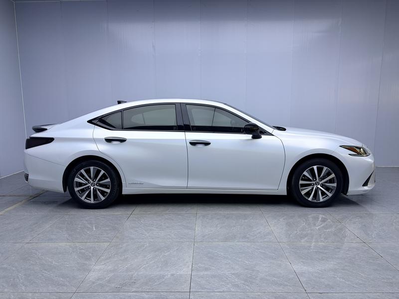 Lexus Lexus ES 2018