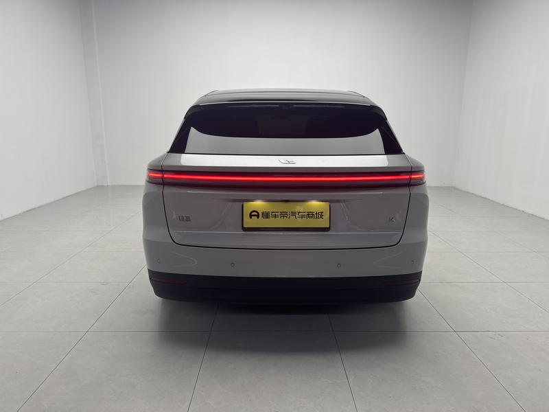 Li Auto Ideal i6 2025