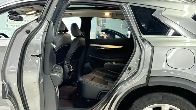 Infiniti Infiniti QX50 2.0T four-wheel drive Elite Edition