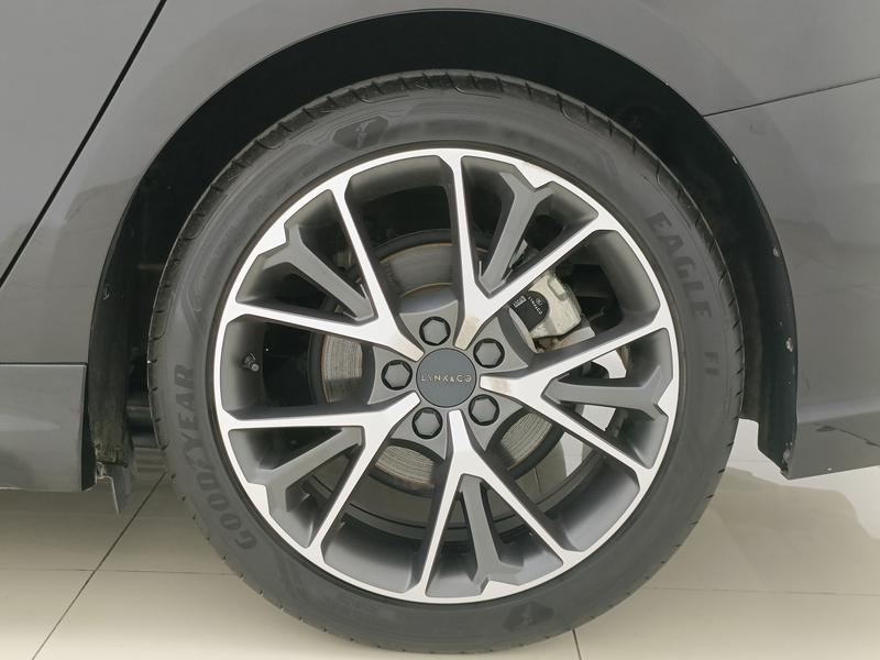 Lynk & Co Link 03 2022