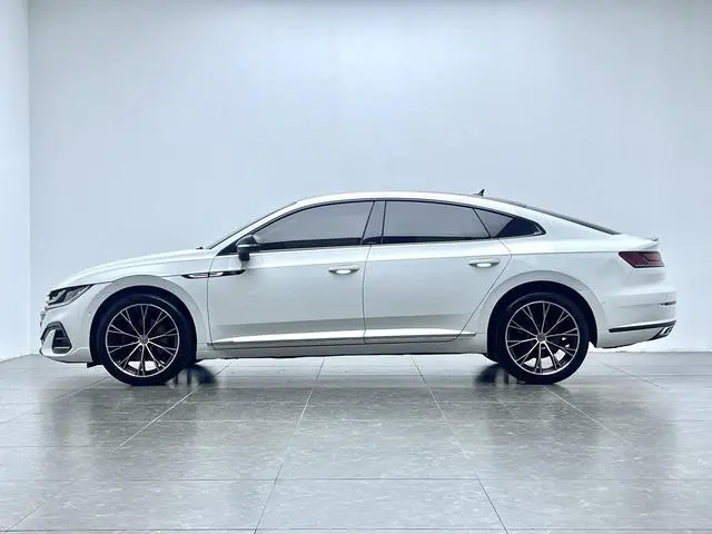 Volkswagen Volkswagen CC 380TSI eye-catching version