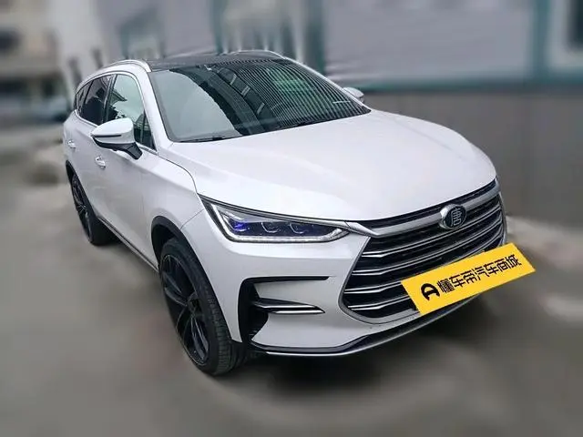 BYD Tang DM DM 2.0T four-wheel drive high-performance version of the Genesis flagship