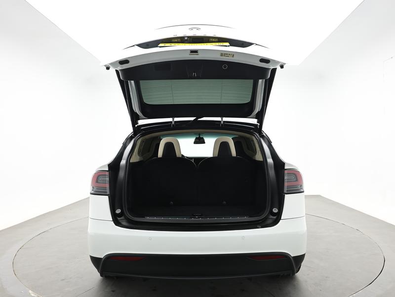 Tesla Model X 2017