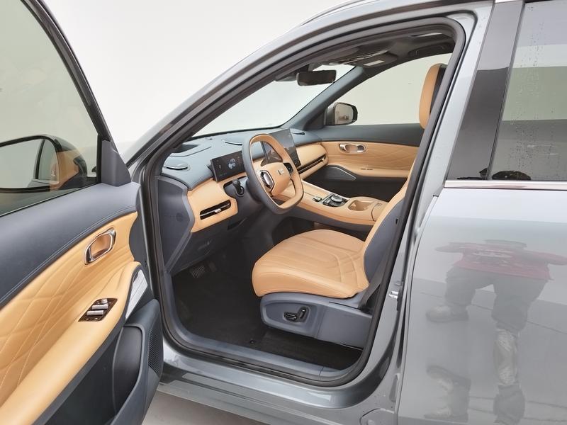 Geely Galaxy Galaxy Starship 7 EM-i 2025