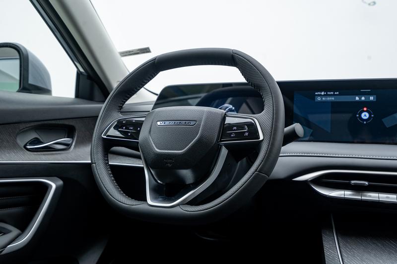 Venucia Qichen Big V DD-i 2023