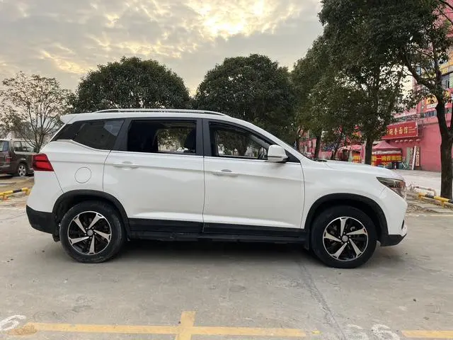 Dongfeng Fengxing Popular T5 1.6L manual comfort type country VI