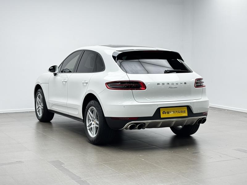 Porsche Macan 2017