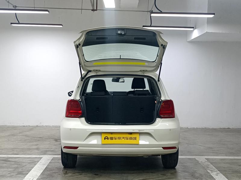 Volkswagen Polo 2014