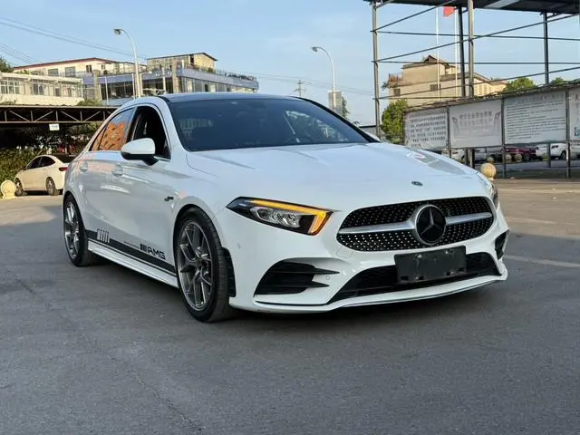 Mercedes-Benz Mercedes-Benz A-class A 200 L sports sedan