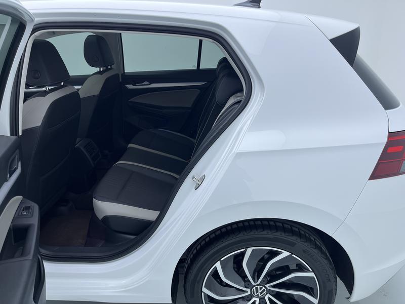 Volkswagen golf 2021