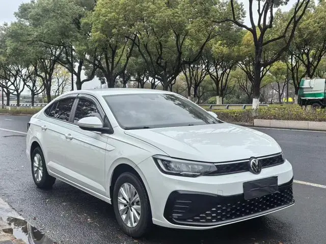 Volkswagen Lavida Xinrui 1.5L Outstanding Xinyi Edition